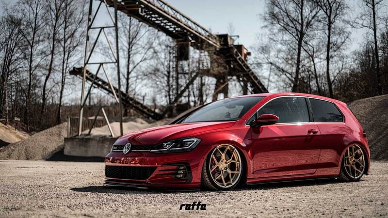 Raffa RS-01 na samochodzie