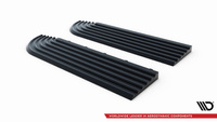 Male Pegs