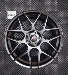 USED JR18 19x8,5 ET35-42 5H Blank Hyper Black