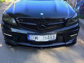 Przedni splitter Maxton Mercedes-Benz AMG C63 W204 Polift (czarny połysk)