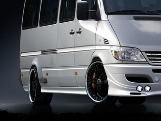 Dokładki Progów Mercedes Sprinter I FL / Maxton Volkswagen LT 96-06 - Różne rozmiary (4 Elementy). Dokładka Progów pasuje do wersji na blizniakach.