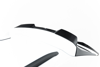 Karbonowy Spoiler Tylnej Klapy (Górny) Prepreg Maxton Audi RSQ8 Mk1