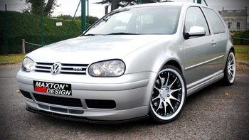 Splitter przedni Maxton Volkswagen Golf MK4 (do zderzaka przedniego 25th) (czarny połysk)
