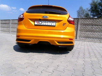 Splittery tylne boczne Maxton Ford Focus ST MK3 Hatchback (czarny połysk)